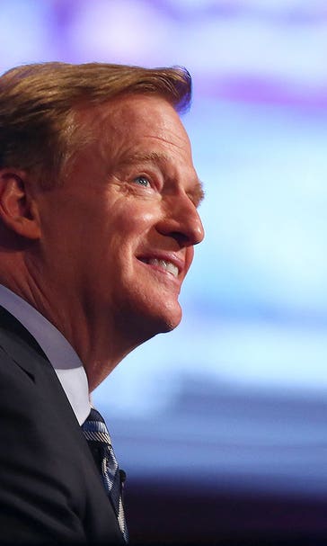 Minneapolis awarded 2018 Super Bowl, playoff expansion vote tabled